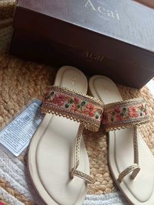 Acai flat sandals