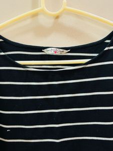 Black And White Lining Crop Top
