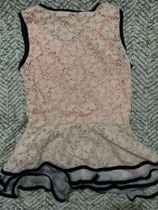 2 Fancy Lace Tops Combo 🩷