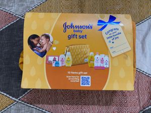 Johnson's Baby Gift Set