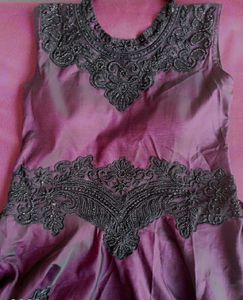 Brand NEW women&#39;s party wear gown