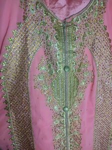 Elegant Embroidered Kameez