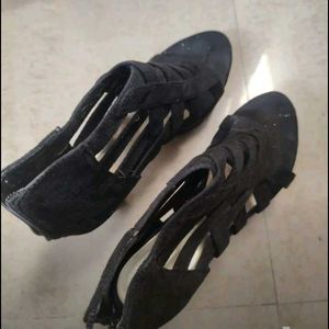 New Black Colour Heel