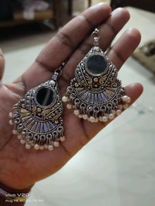 [Combo] 2 Beautiful 😍 Silver Earring 😍🎉🎊
