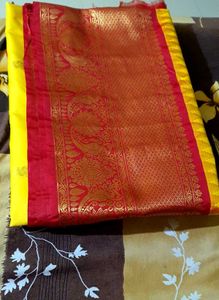 Elegant Yellow premium Gadwal Saree