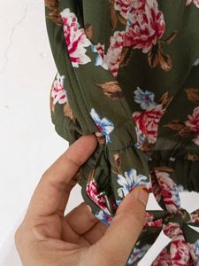 CUTE TOP