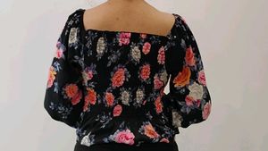 BLACK PEPLUM CROP TOP