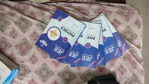 12th Modules And Jee Adv Books