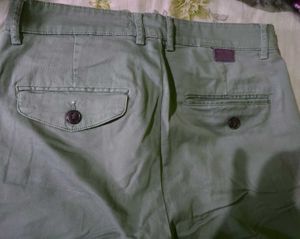Authentic Basic Zara Olive Green Vintage Pants