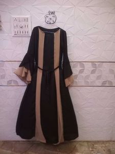 Frill Abaya With Hijab