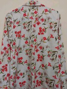 Floral Print Casual Vera Moda shirt (Size-XS)
