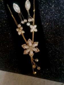Flower Necklace &amp; Earring Set