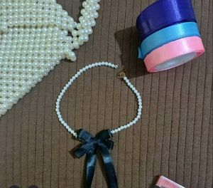 Pearl Tie Up Choker