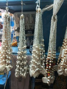 Neckless