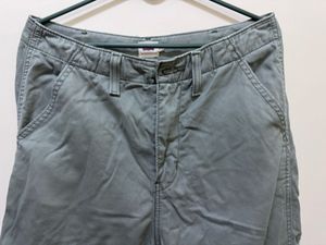 Levis olive Cargo Pants