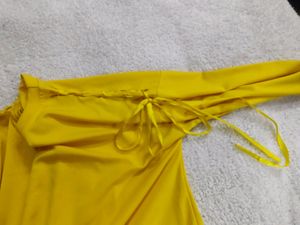 Yellow Top