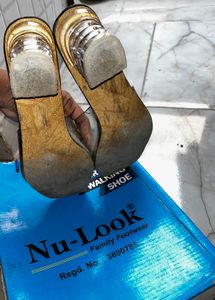 Transparent strap Sandal