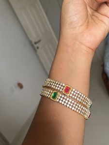 Sparkling Bangle Set