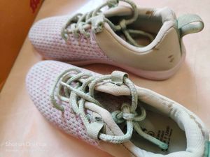 bata brand shoe uk 4