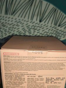 Dot &amp; Key Moisturizer