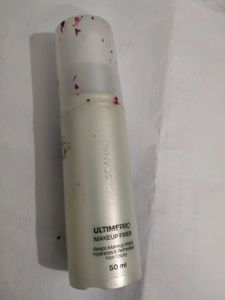 Make Up Fixer