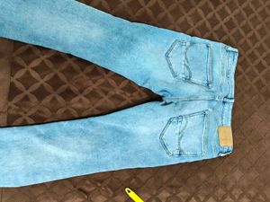 Levi's Light Wash Denim Jeans
