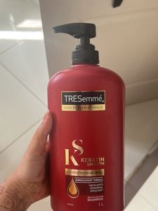 Tresemme 1 LItre Shampoo