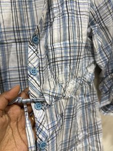 Cute top/shirt (S/M)