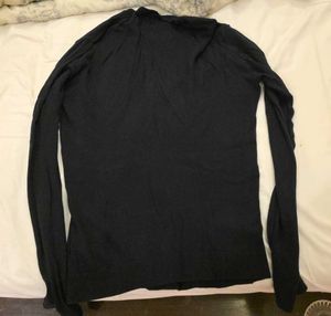 Hollister Black Sweater