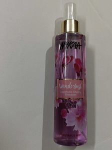 Nykaa Wanderlust Japanese Cherry Blossom Body Mist