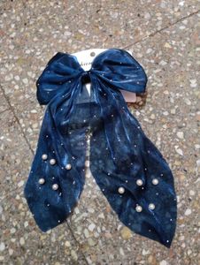 Blue Pearl Hair Bow
