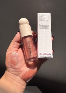 Rare Beauty Highlighter