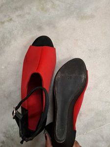 Red &amp; Black Wedge Heel Sandals