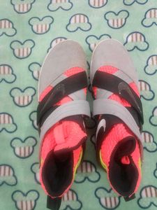 Authentic  nike Shoes  lebron jems - Stylish