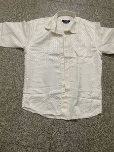 Stylish White Patterned Shirt