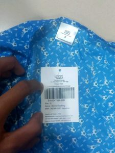 Cute Blue Floral Crop Top