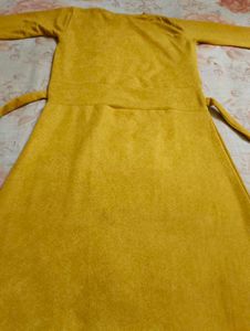 Mustard Yellow Belted Dress 💛⚡