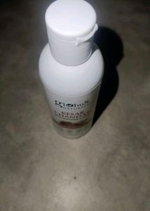 Globus Naturals kesar Chandan Moisturizer Lotion
