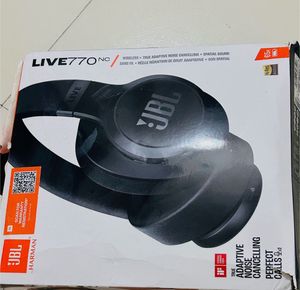 JBL Live 770NC Headphones - Black