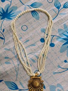Pearl Necklace