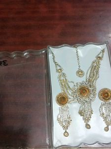 Elegant Jewelry Set