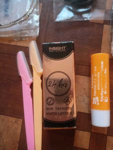 Accessory pack of 24 things