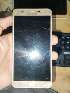 Samsung Galaxy J7max
