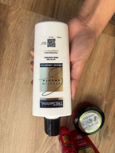 TRESemme Keratin Smooth complete hair care kit