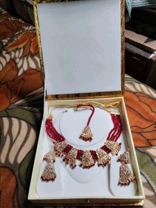 Gram Red Golden Necklace