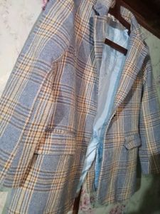Blue &amp; Beige Plaid Blazer