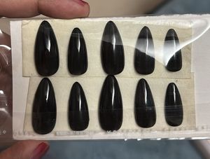 PRESS ON NAILS