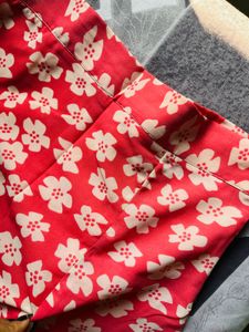 Floral Print Slit Skirt