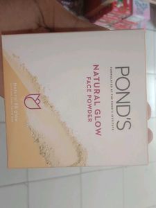 Pond&#39;s Natural Glow Face Powder