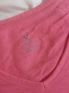 Pink V-Neck 3/4 Sleeve Top